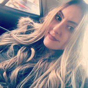 Meet your Posher, Yordana